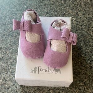 Frenchie leather baby shoes
